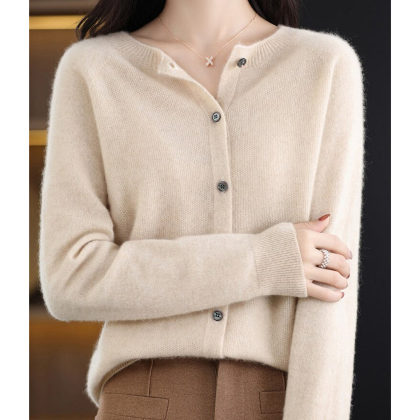 Eloura-Moda | Women's merino wool cardigan O-neck