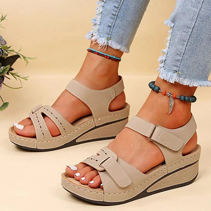 Comfortable orthopedic sandals for women