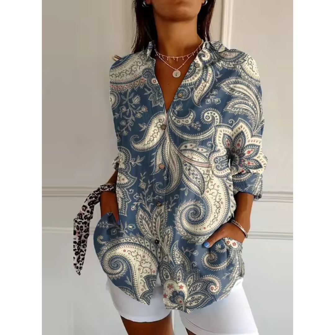 Floral blouse with buttons for women