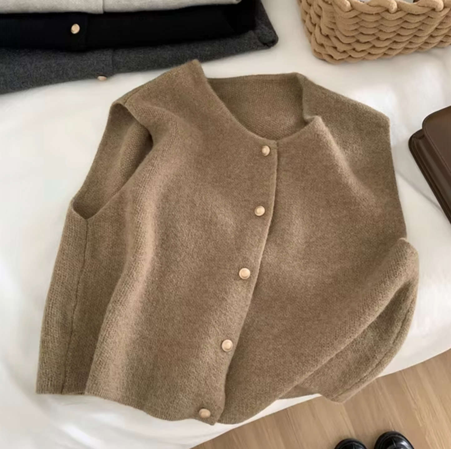 Annabelle | Knitted Sleeveless Vest for Women