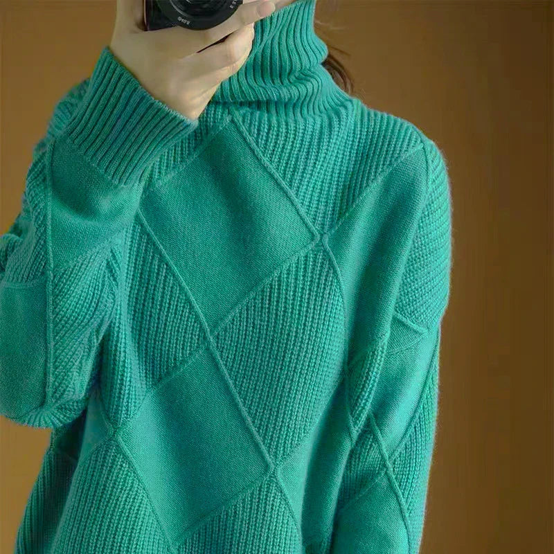 Women’s Sweater with Collar Neck