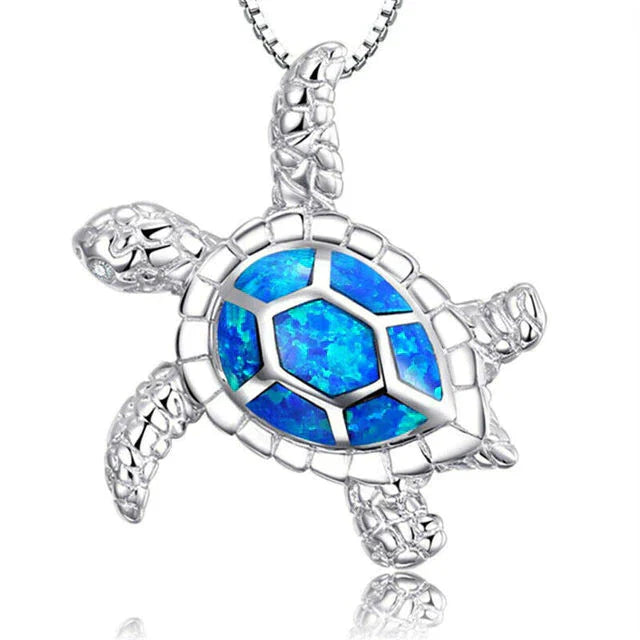 Women's necklace with turtle pendant - TrendAura