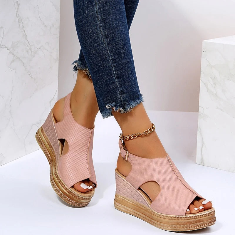 Women's wedge sandals with extra support for summer