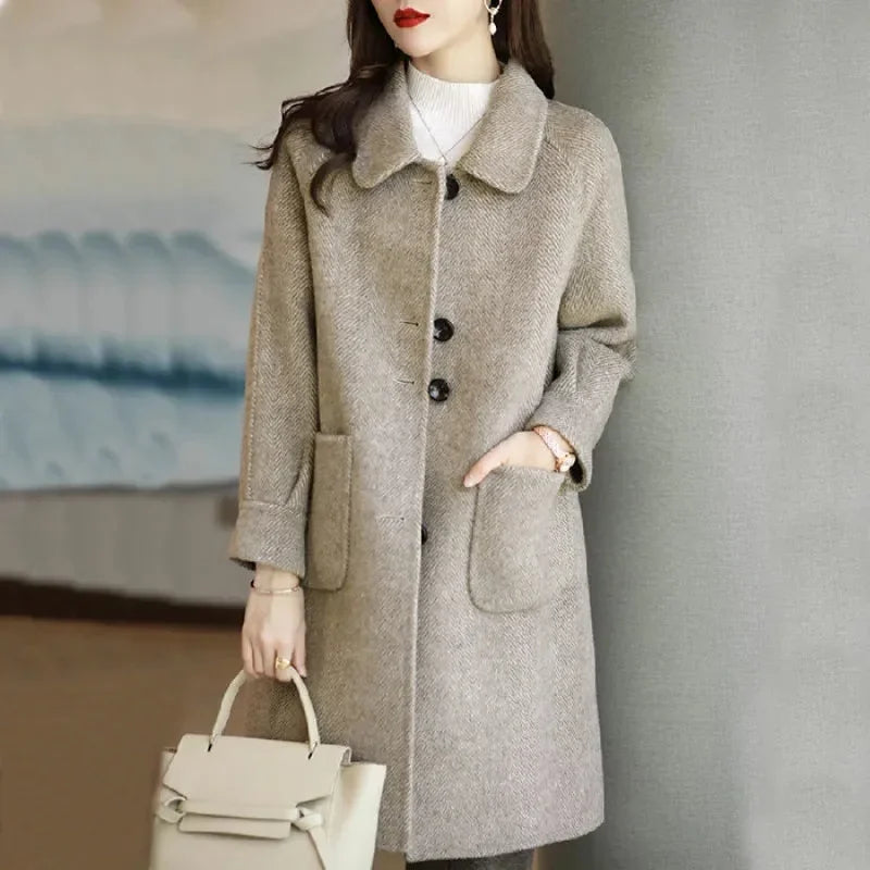 Elegant wool coat for women in Korean style