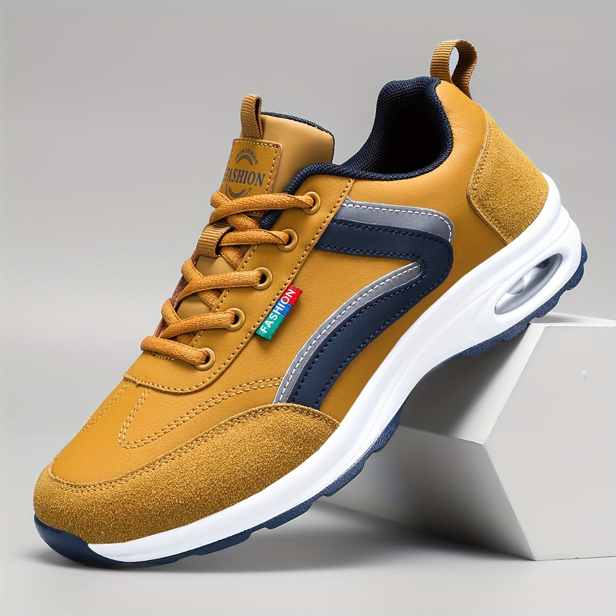 FlexStride - Premium men's sneakers with comfortable ergonomic sole