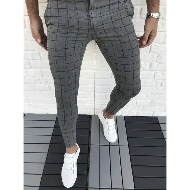 - TrendAura