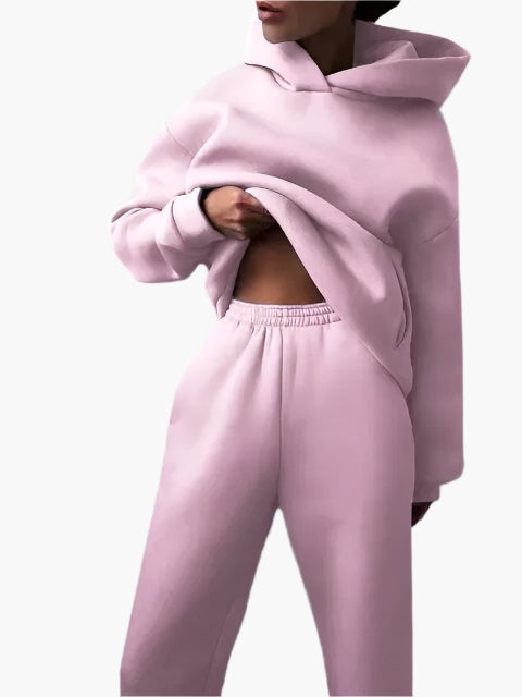 Women's Hoodie & Jogging Pants Set – Comfortable Winter Lounge Suit for Everyday and Leisure