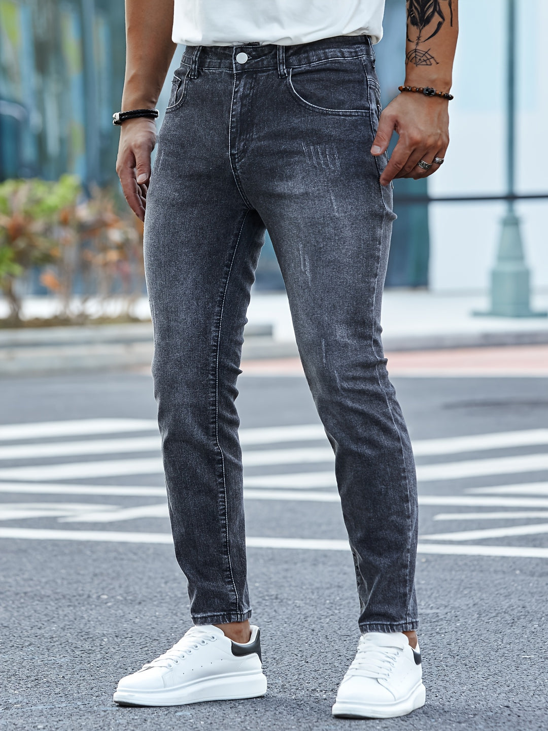 Slim Fit Men's Jeans with Medium Stretch and Comfort