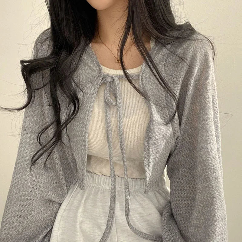 White knitted cardigan for women