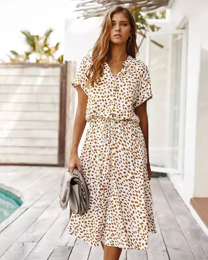 Elegant dress with leopard pattern