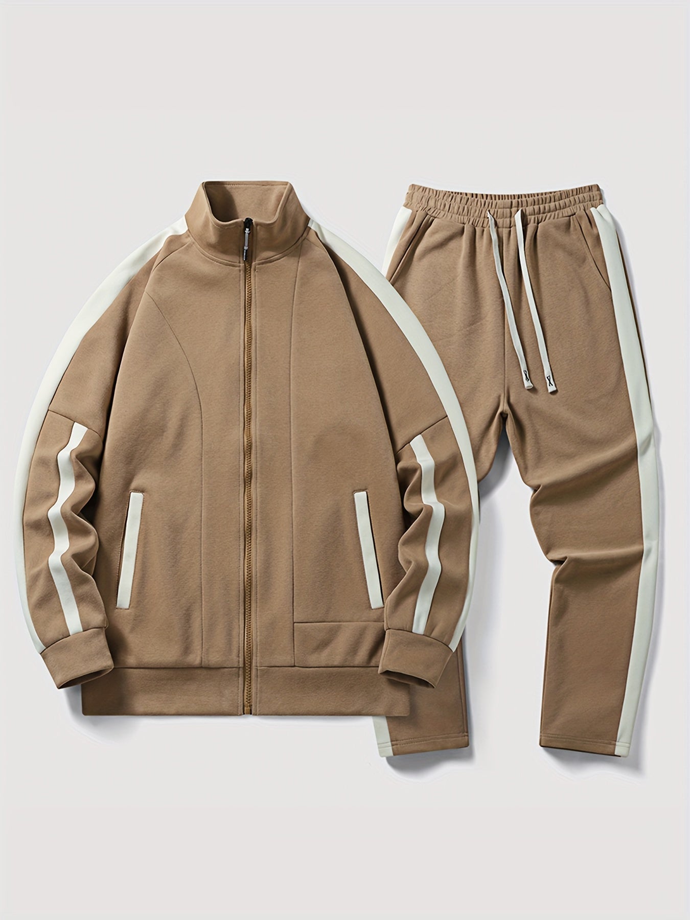 Two-piece men's tracksuit with contrast stripes