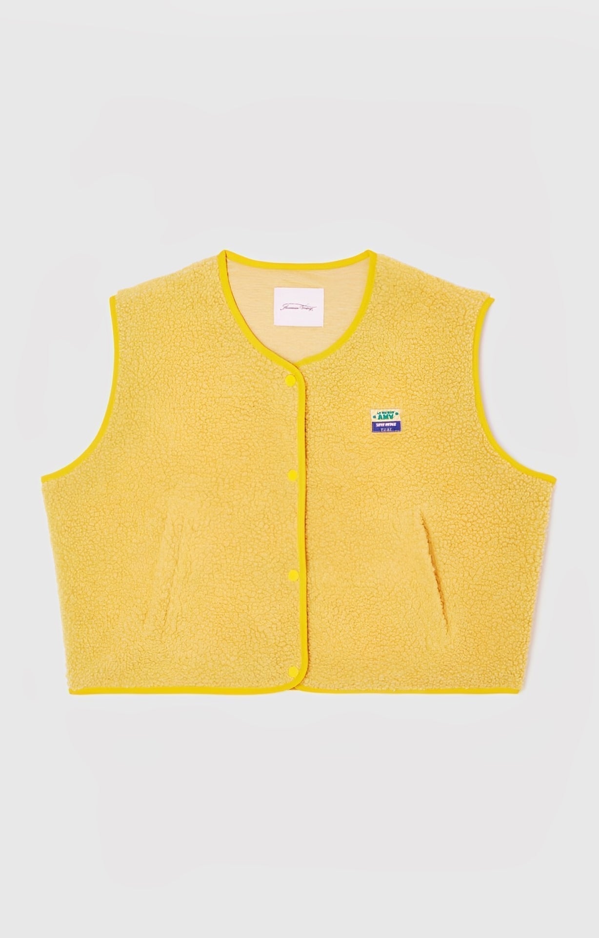 Eloura-Moda | Women's Vest with Simple Button Closure