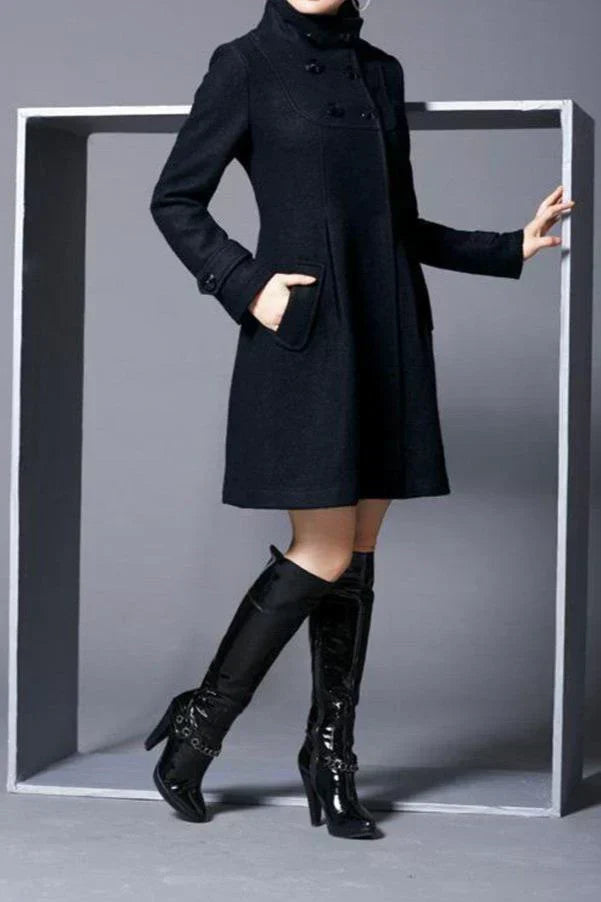 Aria | Elegant wool coat with hood