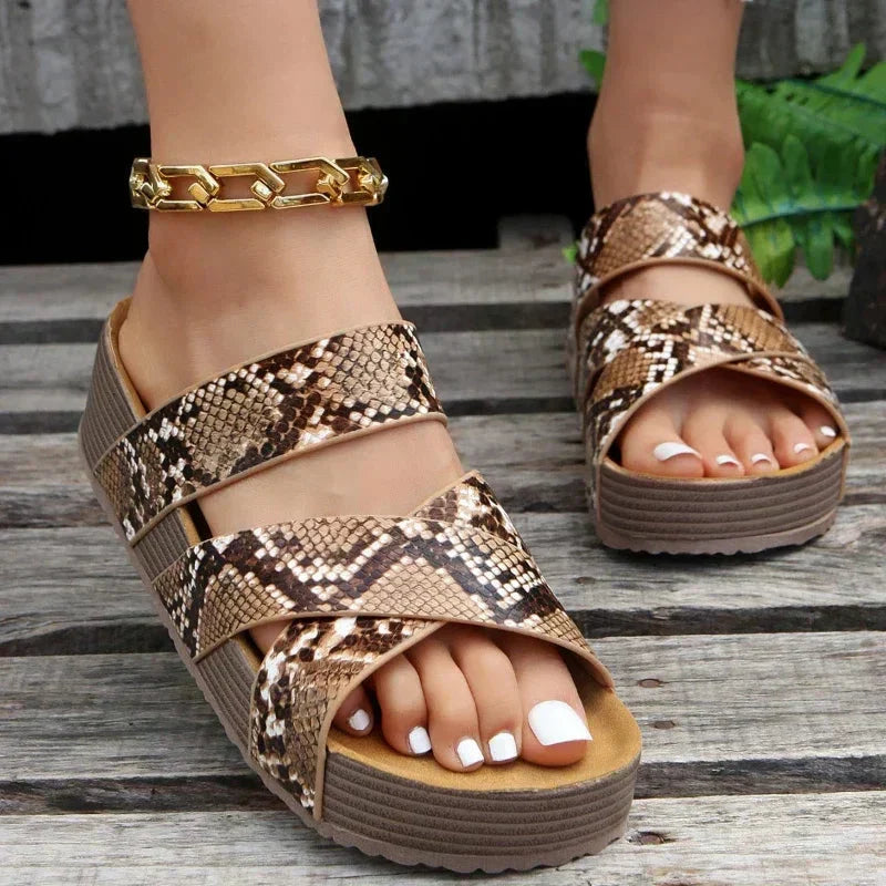 Camille™ Comfortable Cross Strap Platform Sandals