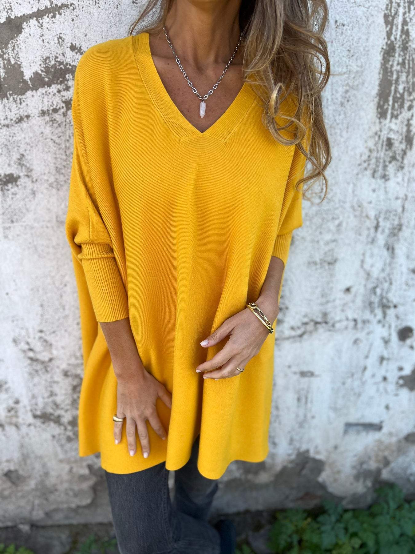 Mabel Womens Elegant V Neck Cashmere Sweater Essential Lightweight Soft Comfort For Spring And Summer