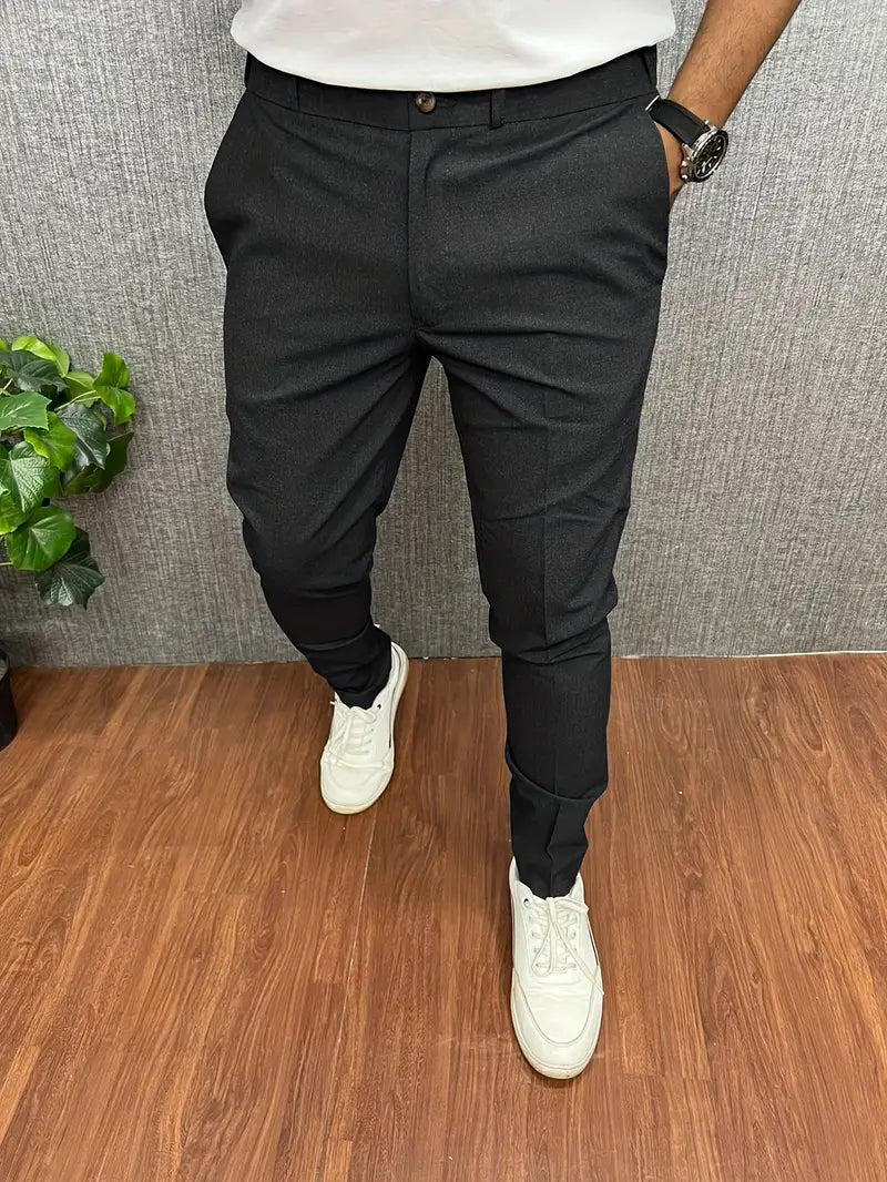 Elegant pants for men with a modern look