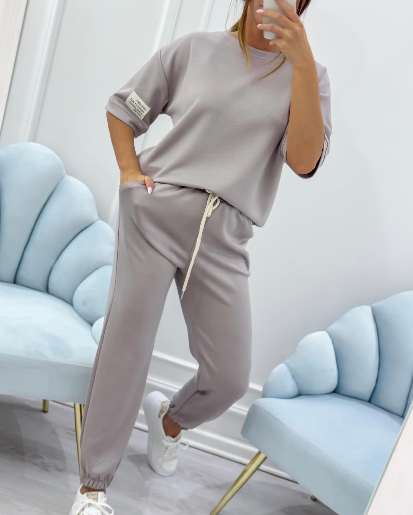Women's Short Sleeve Set with Relaxed Fit and Versatile Design