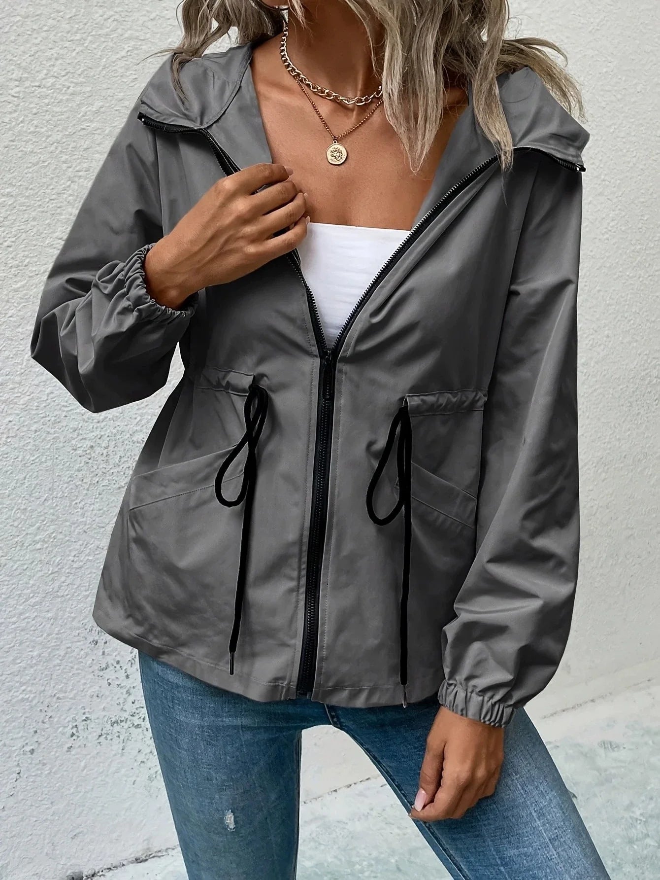Eloïse | Lightweight Hoodie Jacket for Women — Casual Style & Daily Comfort