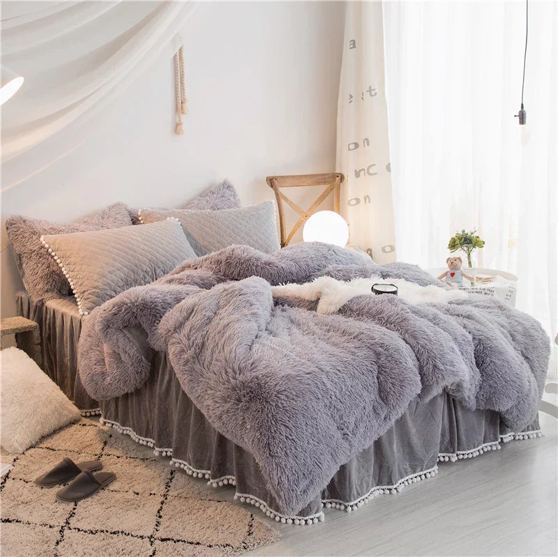 Contemporary Plush Duvet Cover Set with Quilted Pillow Covers