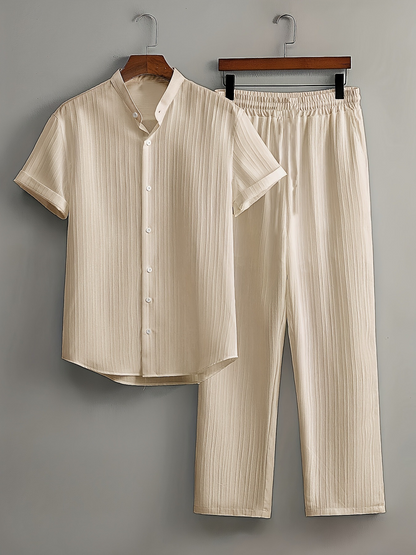 Relaxed Summer Set – Short-Sleeve Shirt and Loose Pants