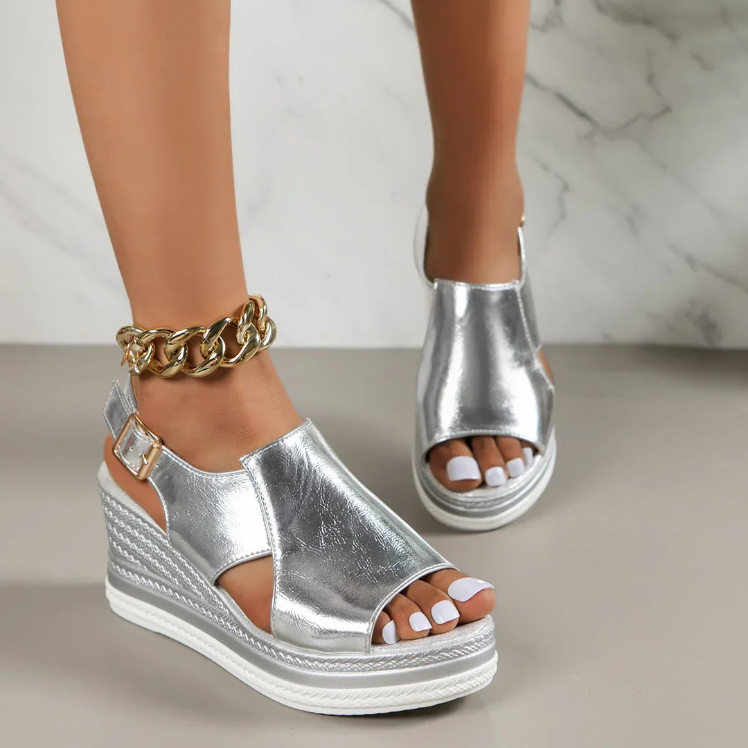 Women's Adjustable Sandals with Comfortable Straps and Secure Fit