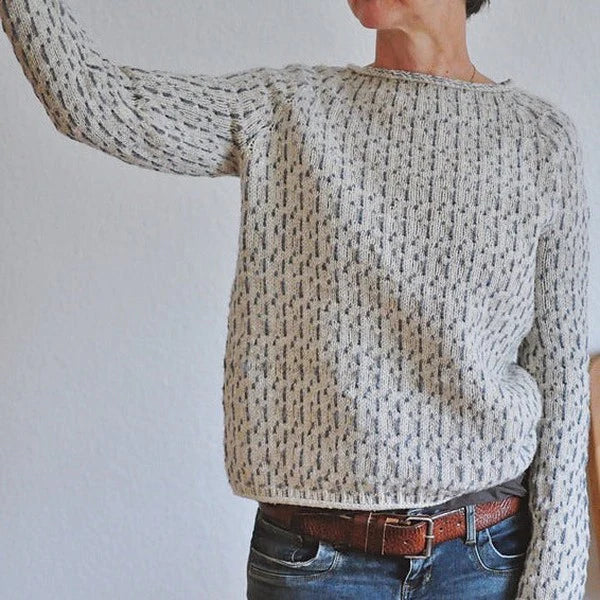 Women's Cozy Knit Sweater with Relaxed Fit and Soft Texture