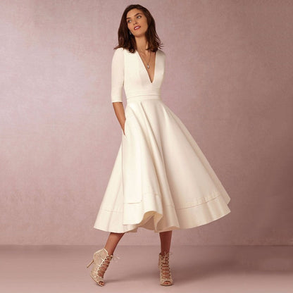 Jasmine Vneck Dress Retro 60s Swing Style For Women With Flattering Fit And Classic Charm
