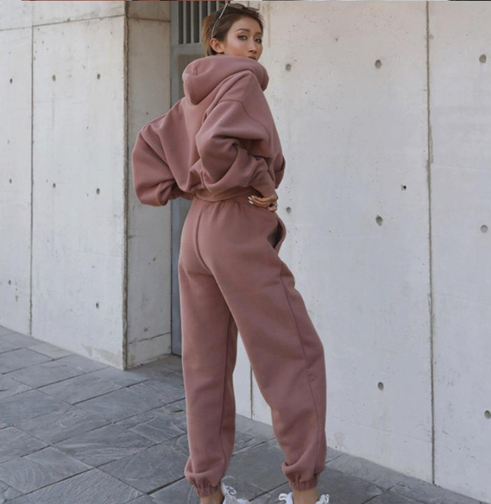 Comfortable oversized loungewear set for women