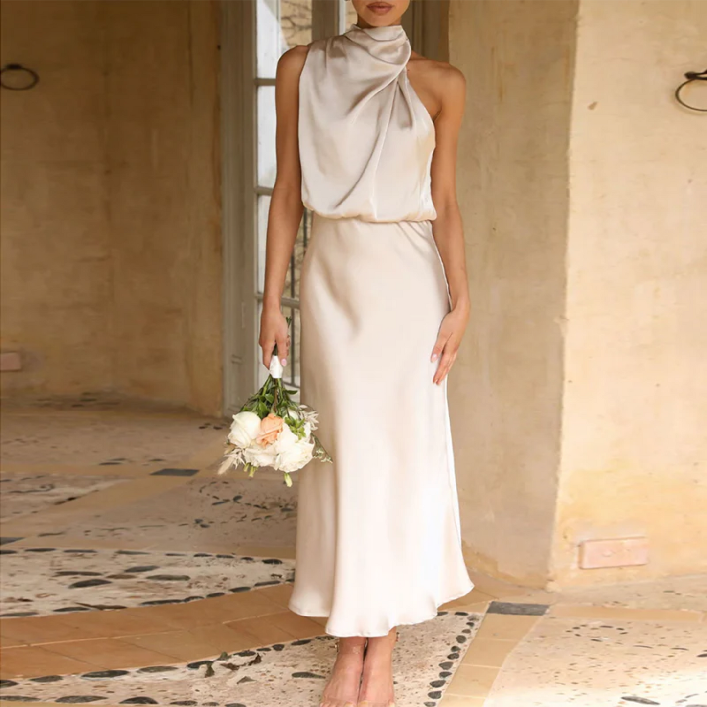 Women's Evening Dress - Satin Look - Halterneck - Fitted Waist - Elegant Party Dress