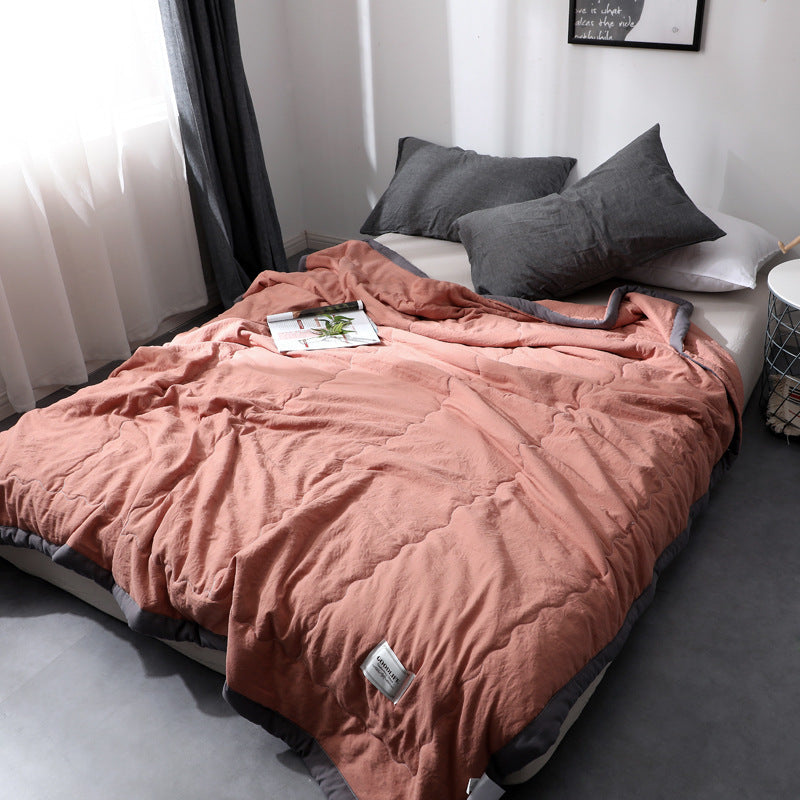Minimalist Cotton Quilt Blanket with Soft Texture