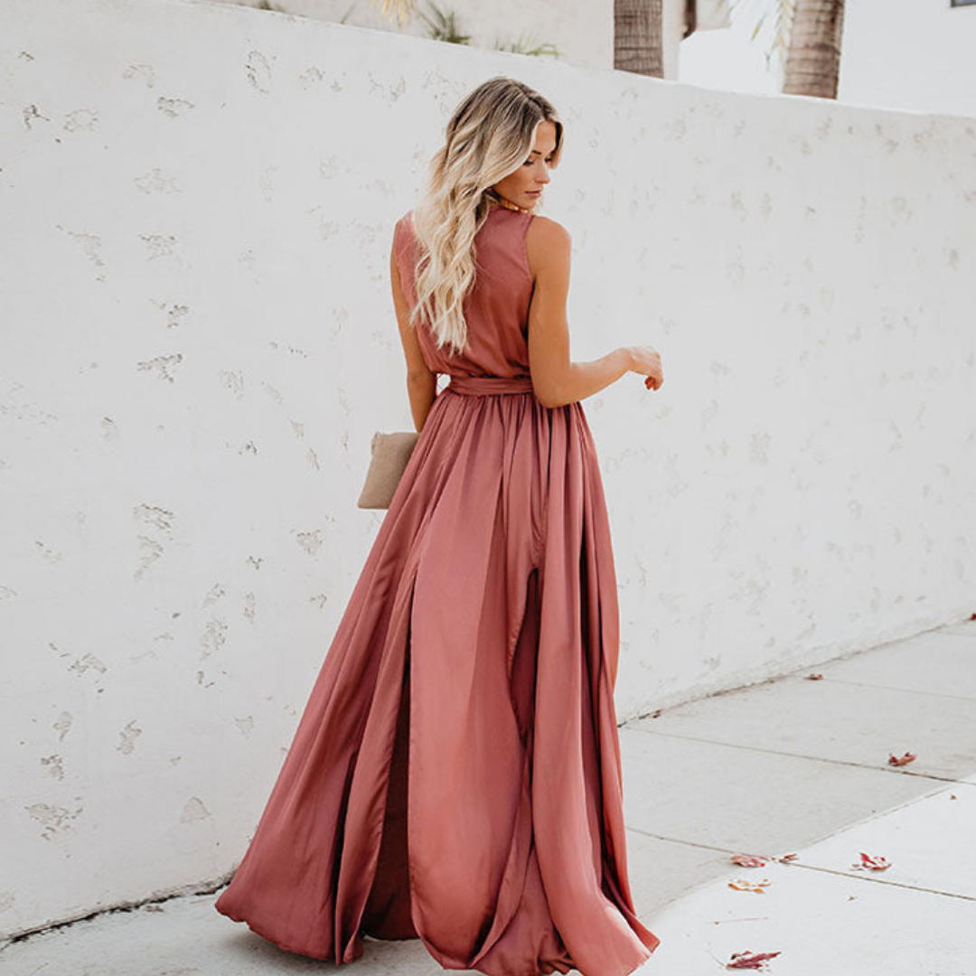 Ilona Elegant Long Dress For Women With Side Slit And Belt Fluid Silhouette And Modern Chic
