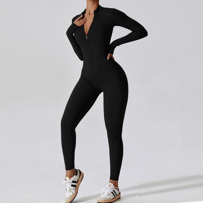 Seamless sport jumpsuit for women with style and comfort