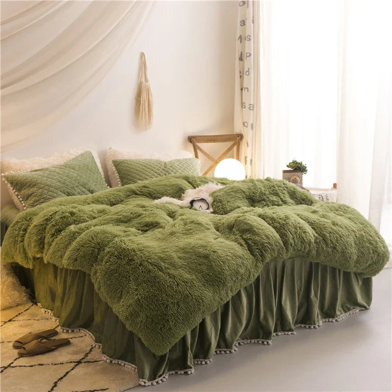 Contemporary Plush Duvet Cover Set with Quilted Pillow Covers