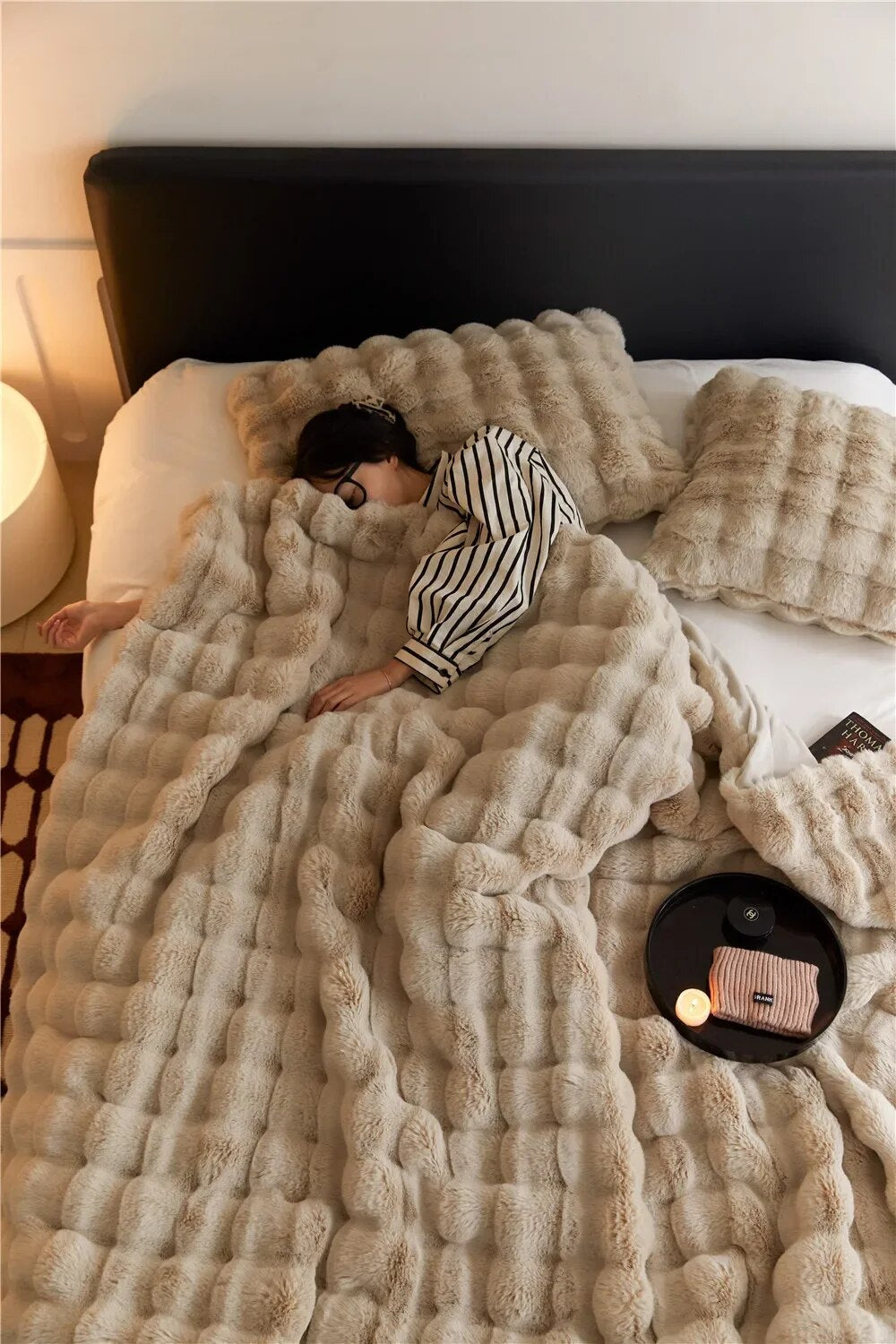 Soft Plush Fleece Wool Cozy Bed Throw Blanket