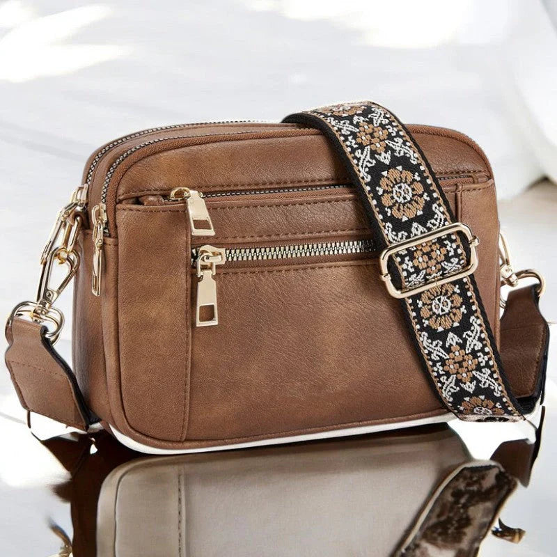 LYRONA PU Texture Shoulder Bag For Modern Women - Chic Envelope Silhouette, Minimalist Zipper, Everyday Elegance
