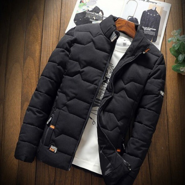 Lightweight Spring Jacket for Men Breathable Comfort and Modern Cut for Urban Style