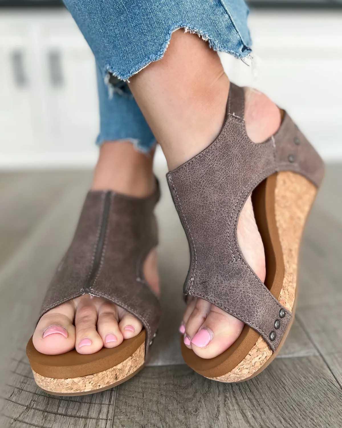 Olivia Ergonomic Casual Sandals For Women With All Day Comfort And Supportive Footbed