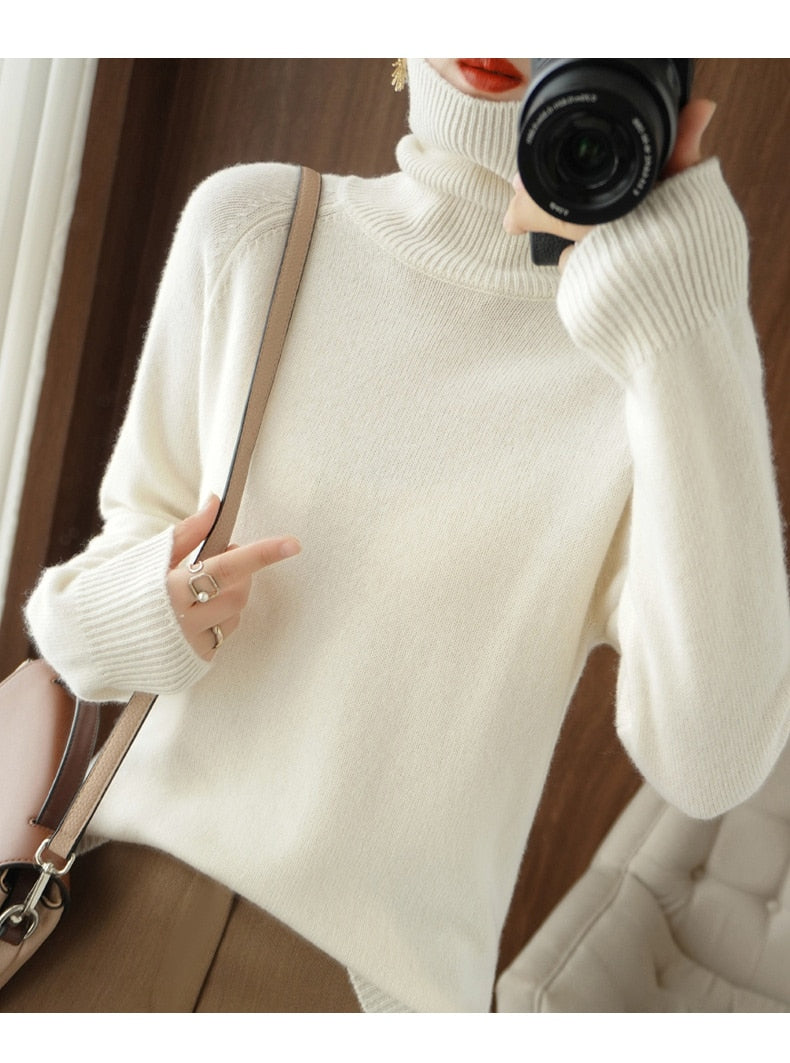 SoftWarm | Cashmere knit sweater