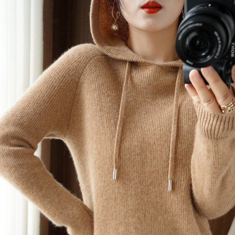 Leslie Cashmere Hoodie Sweatshirt Ultra Soft Cozy Luxury For Women Relaxed Fit All Day Comfort