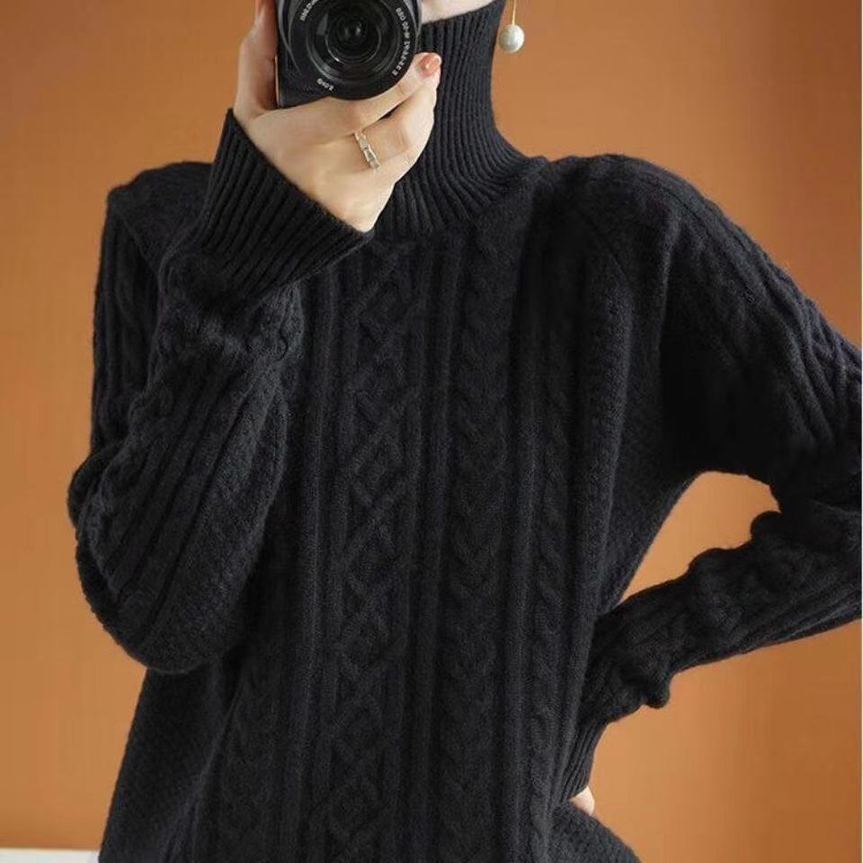 Eloura-Moda | Sweater with turtleneck