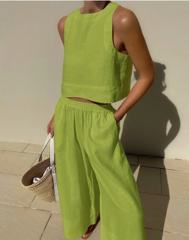 Ursella | Women's set of sleeveless crop top and wide linen pants