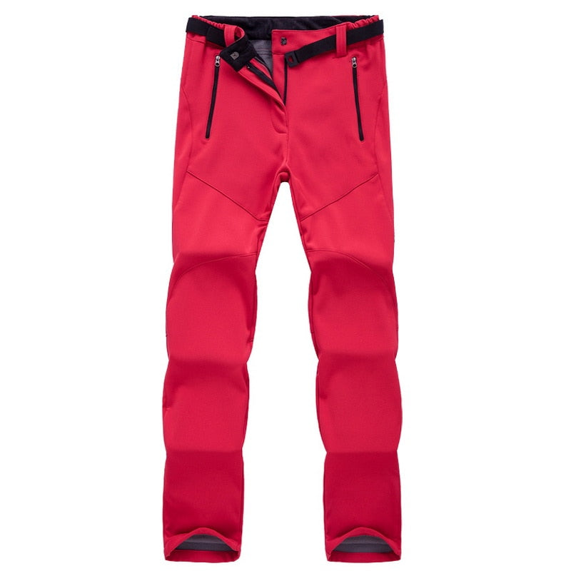 Women’s Stylish Winter Hiking Pants | Weather Ready