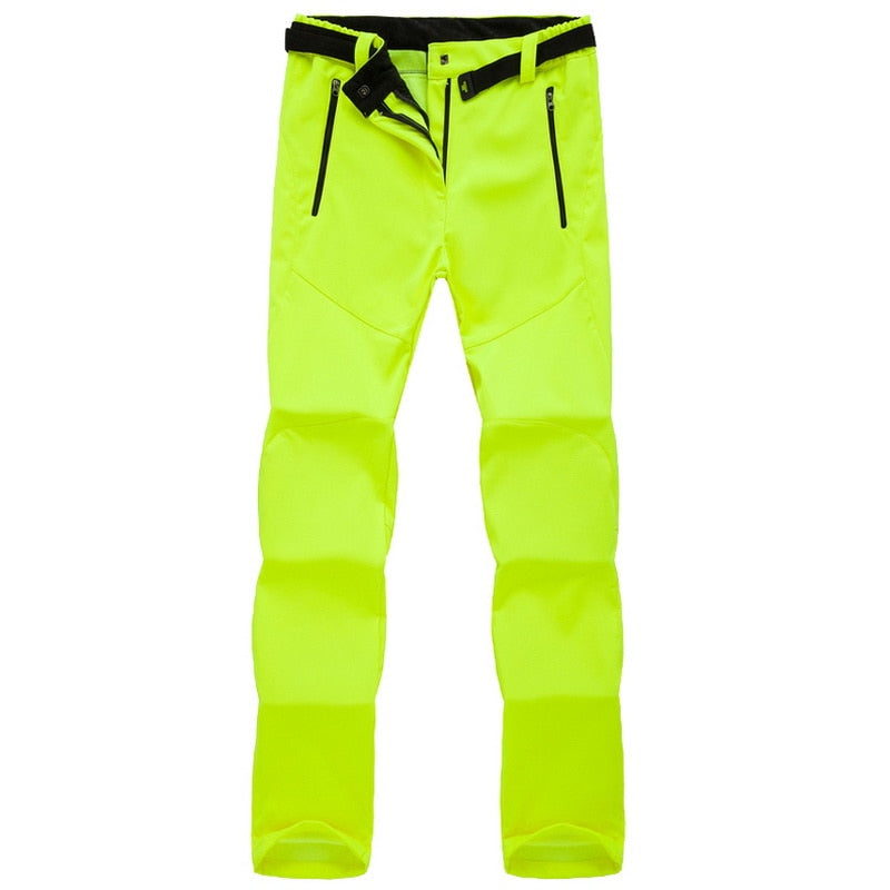 Women’s Stylish Winter Hiking Pants | Weather Ready