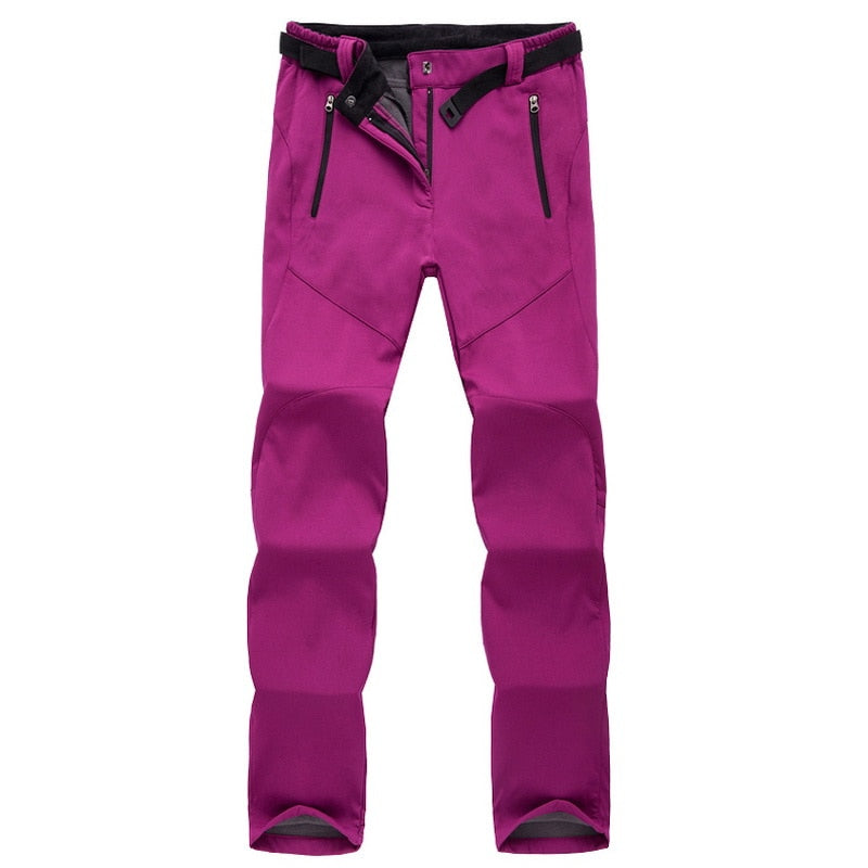 Women’s Stylish Winter Hiking Pants | Weather Ready