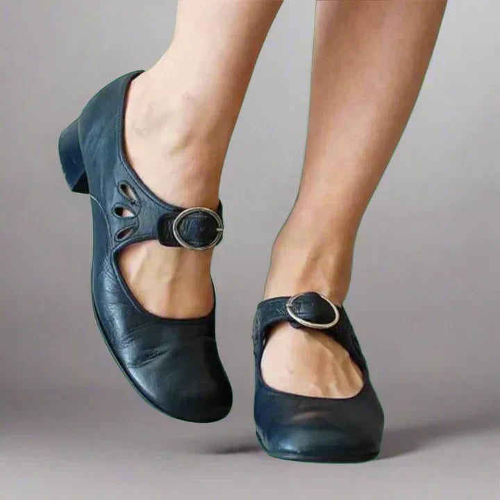 Women's Adjustable Sandals with Comfortable Fit and Supportive Design