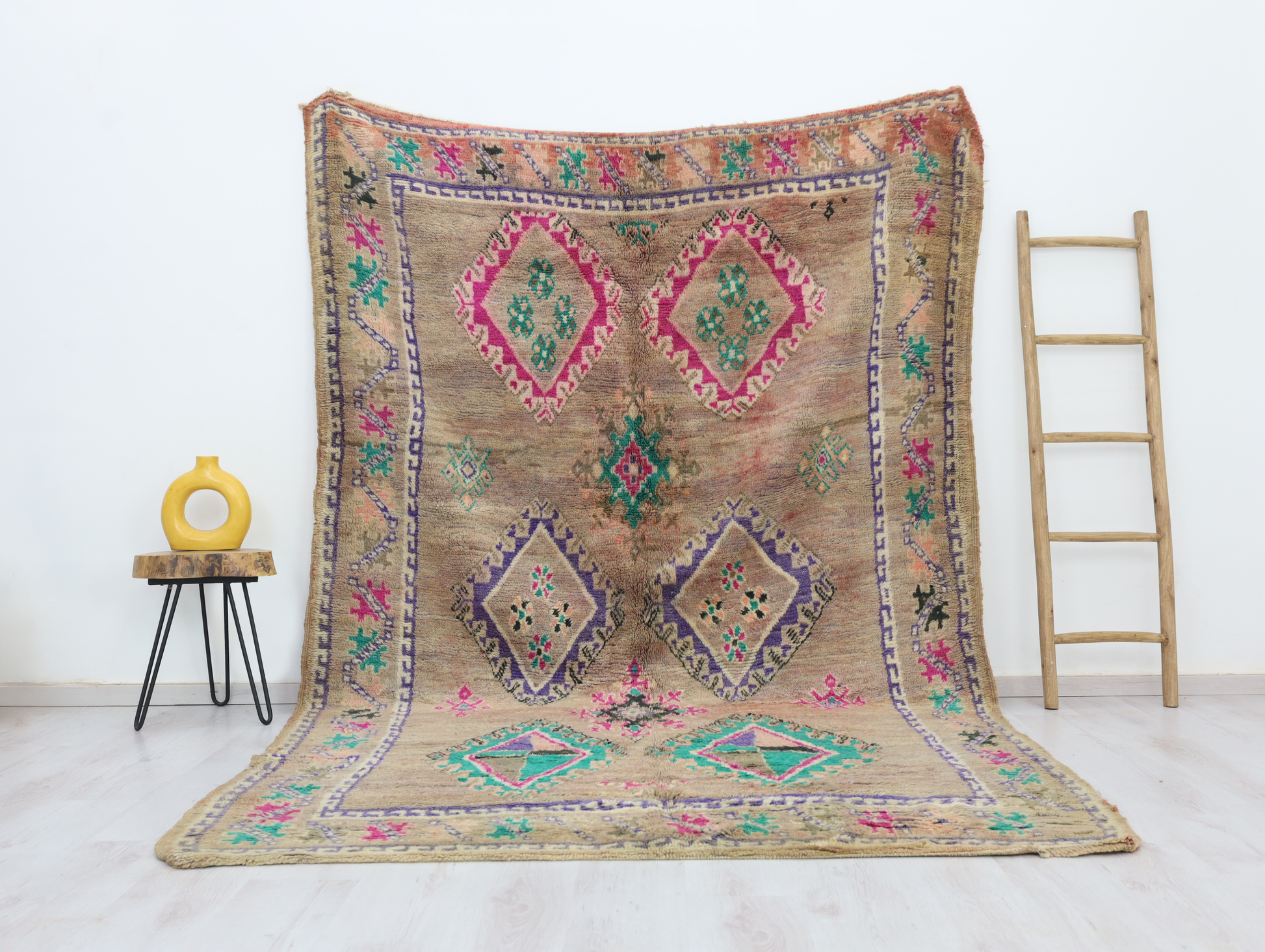 Itran Vintage Moroccan Rug 6'9" x10'4" - TrendAura
