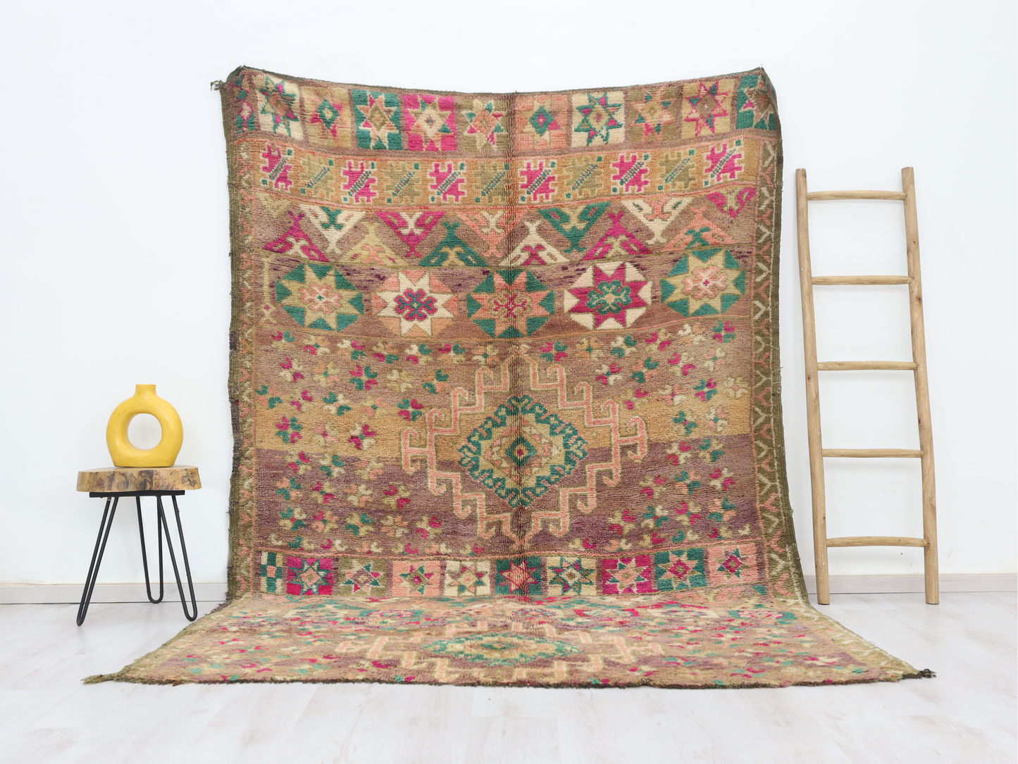 Tazrart Vintage Moroccan Rug 6'4" x9'2" - TrendAura