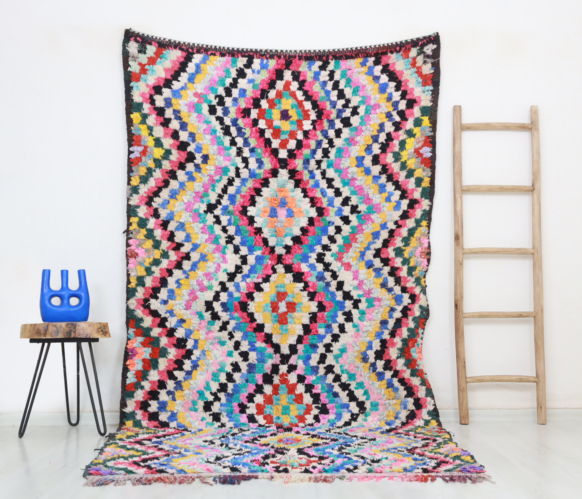 Aylana  Moroccan Rug 4'9" x 9'1" - TrendAura