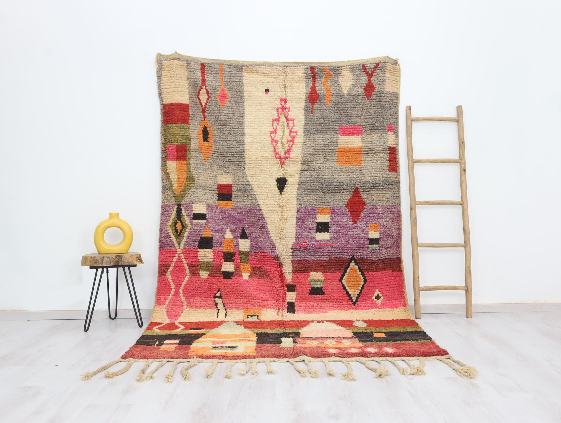 Asefra Moroccan Rug 5'6" x 9'2" - TrendAura