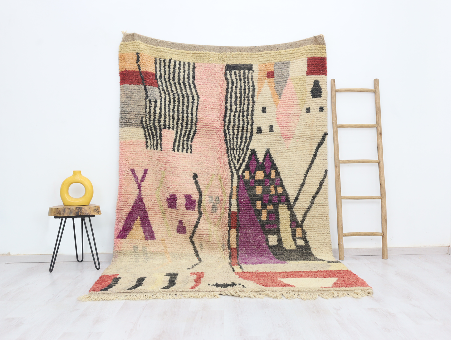 Ghumara Moroccan Rug 5'5" x 8'8" - TrendAura